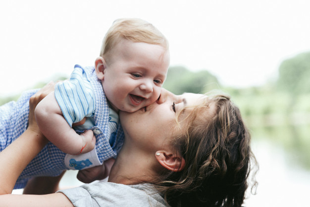 MÃES – QUAIS OS DIREITOS LEGAIS DIRECIONADOS À ELAS?